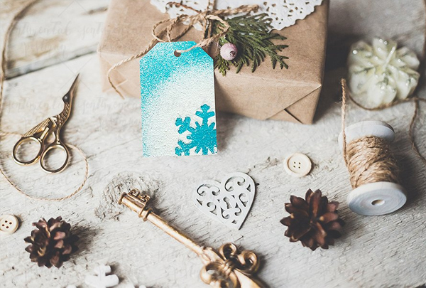 Editable Xmas Tag Mockup