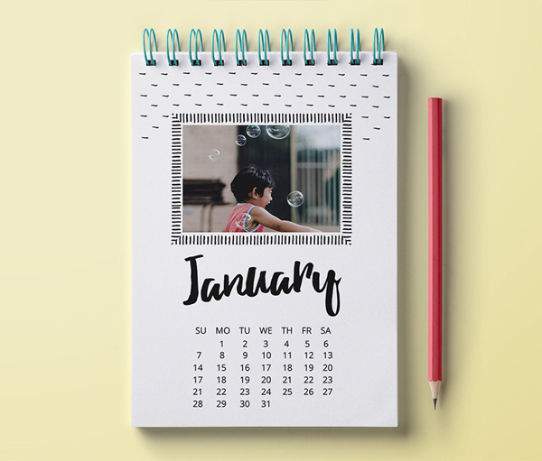 Desk Photo Calendar 2018