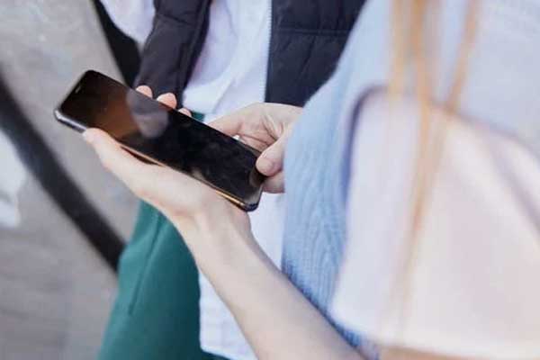 20+ Mobile Repair Flyers | Free & Premium Photoshop | Ai | Word ( Doc ) | InDesign Format Templates