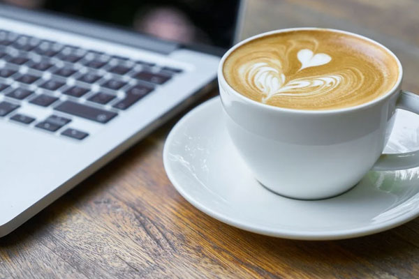 28+ Best Coffee Mug Mockups | Free & Premium Photoshop Mockup Templates