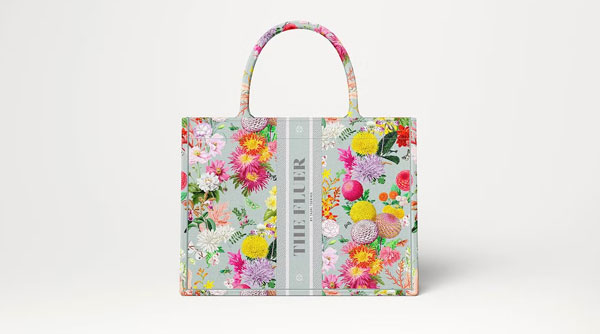 Canvas Tote Bag Mockups Set