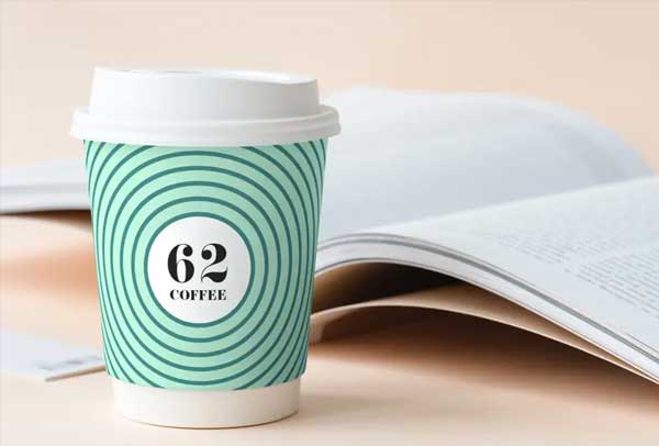 Free Coffee Cup PSD Mockup