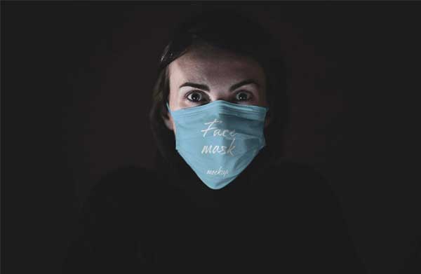 Free Face Mask Mockup PSD