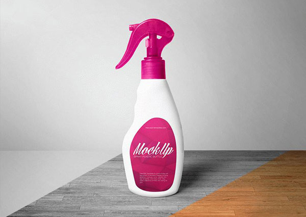 Free Spray Plastic Bottle Mockup