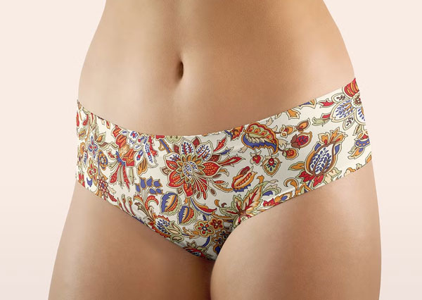 Phtosohop Mockups Woman Underwear