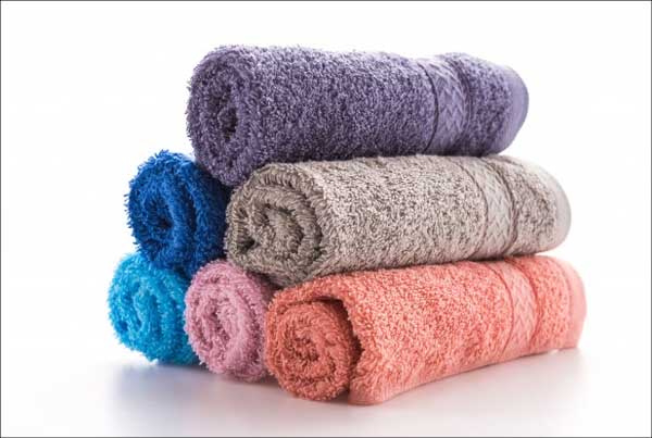 Simple Towel Free Mockup