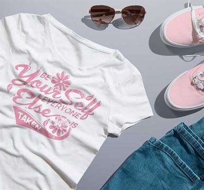 Women's Crew Neck T Shirt Mockup